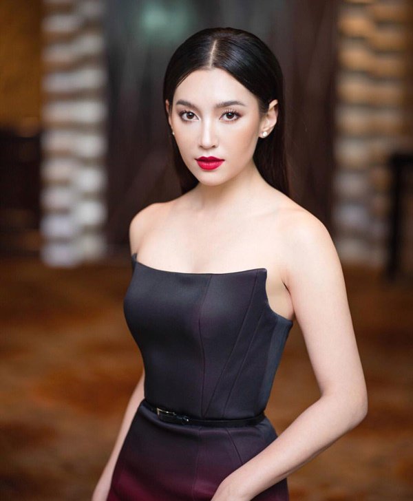 Ranee Campen – cái tên hot đình đám trong showbiz Thái 5 nu than co trang thai va moi tinh khong doi troi chung voi tai tu goi cam xu chua vang 2 1585068040 889 width600height728