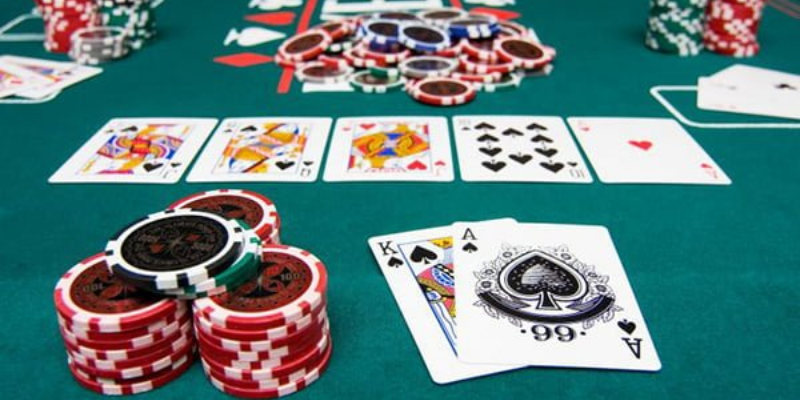 Cách chơi tiến lên miền nam và những mẹo giúp bạn thắng 4 tiến lên miền nam là gì